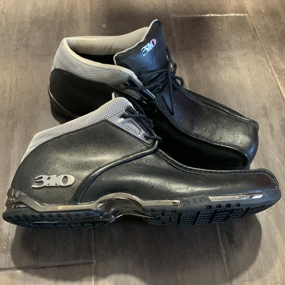 310 Motoring, like brand new - Picture 2 of 9